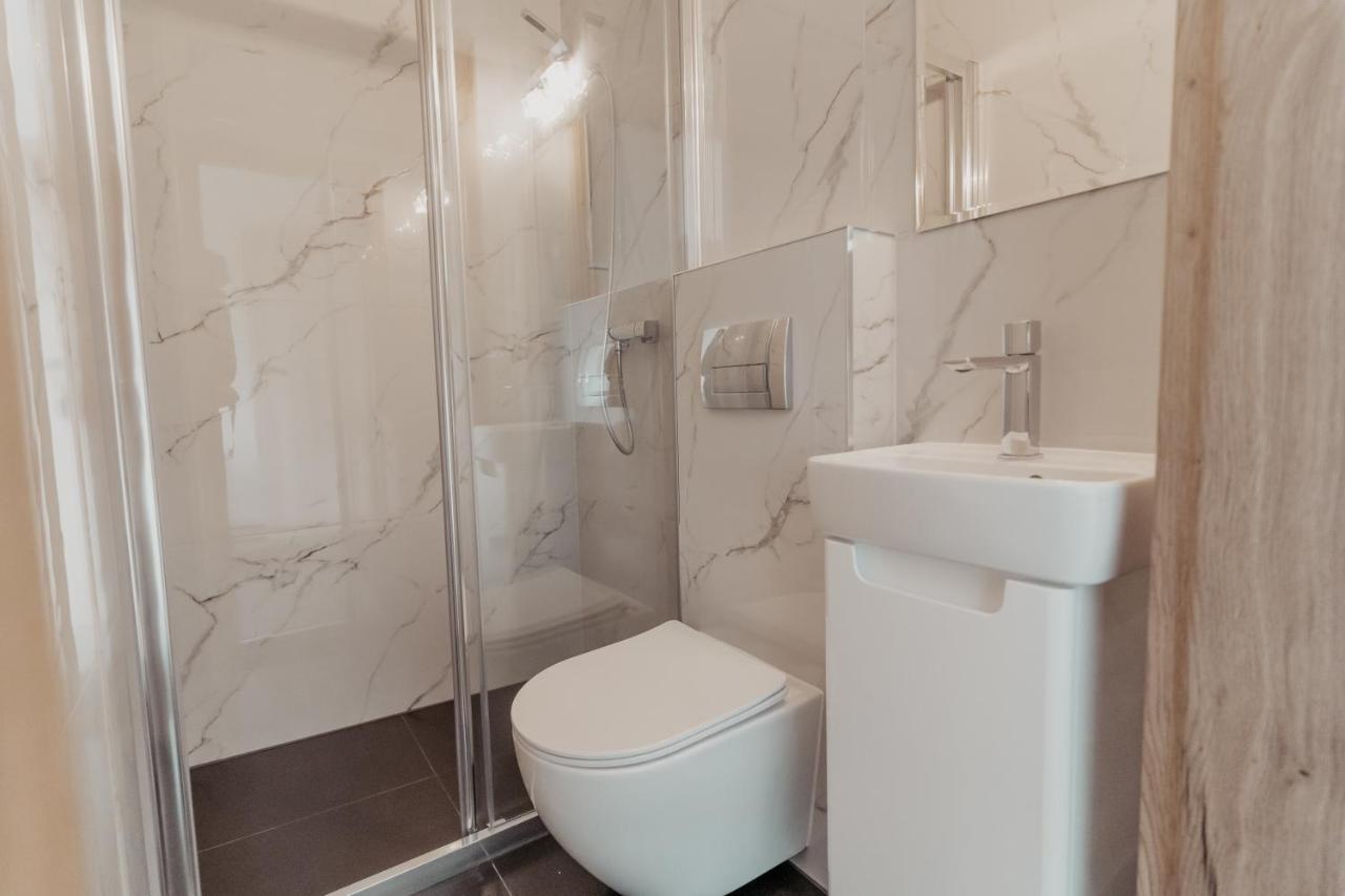 Nova Apartamenty&Pokoje Rozewie Buitenkant foto